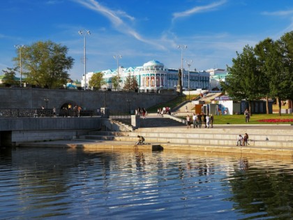 Photo: other places, Weir on River Iset, Yekaterinburg