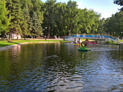 Photo: parks and recreation, other places, Gagarin Park, Samara