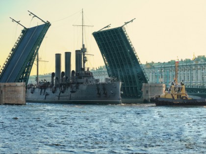 Photo: architectural monuments, museums and exhibitions, other places, Cruiser "Aurora", Saint Petersburg