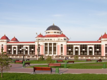 Photo: other places, Railway Station Forecourt, Saransk