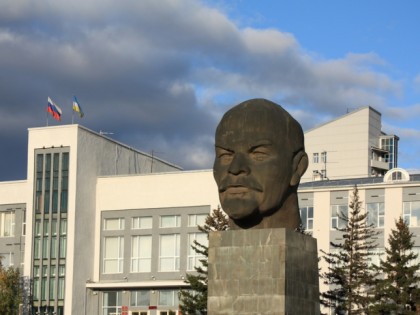 Photo: architectural monuments, Monument to Lenin , Ulan-Ude