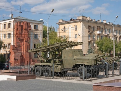 Photo: architectural monuments, other places, Pavlov's House, Volgograd