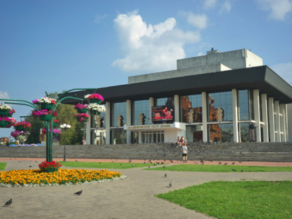 Photo: other places, Theatre Square, Vladimir