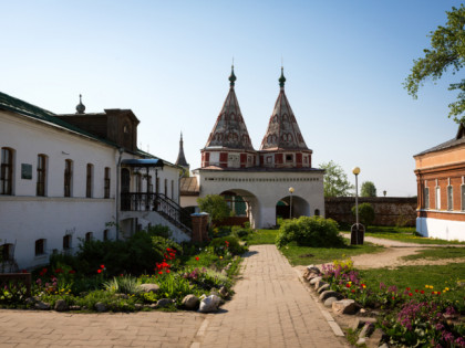 Photo: architectural monuments, temples and places of worship, abbeys and monasteries, other places, Rizopolozhenskiy Monastery, Suzdal