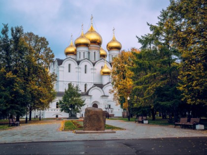 Photo: architectural monuments, temples and places of worship, cathedrals and churches, other places, Assumption Cathedral, Yaroslavl