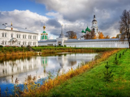 Photo: architectural monuments, temples and places of worship, abbeys and monasteries, other places, Vvedenskiy Tolga Convent, Yaroslavl