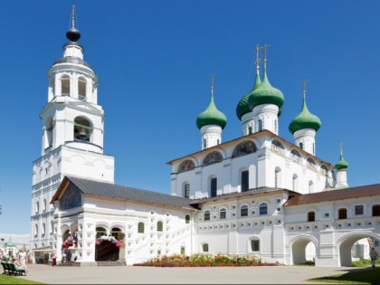 Photo: architectural monuments, temples and places of worship, abbeys and monasteries, other places, Vvedenskiy Tolga Convent, Yaroslavl