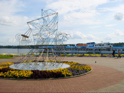 Photo: other places, Embankment of the Volga, Kostroma