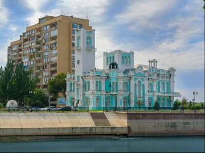 Photo: other places, The embankment of the Volga, Astrakhan