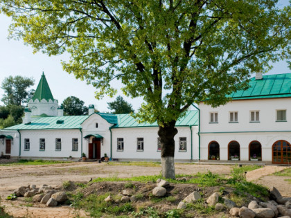 Photo: architectural monuments, temples and places of worship, abbeys and monasteries, St. Nicholas Monastery for Men in Staraya Ladoga, Staraya Ladoga