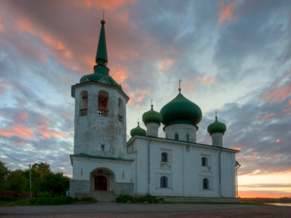 Photo: architectural monuments, museums and exhibitions, castles, fortresses and palaces, Staraya Ladoga Museum Preserve, Staraya Ladoga