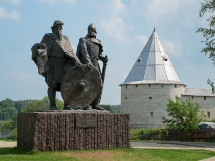 Photo: architectural monuments, museums and exhibitions, other places, Varyazhskaya Street, Staraya Ladoga