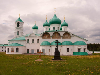 Photo: architectural monuments, temples and places of worship, abbeys and monasteries, other places, Holy Trinity Alexander Svirsky Monastery, Staraya Ladoga