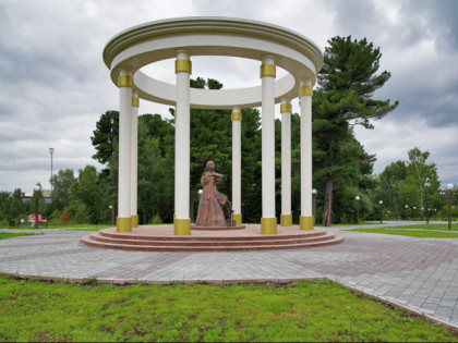 Photo: architectural monuments, Monument to the Wives of the Decembrists, Tobolsk