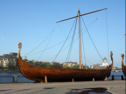 Photo: other places, Viking’s Ships and «Korolenko», Vyborg