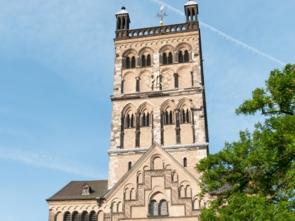 Photo: architectural monuments, St. Quirinus Basilica, North Rhine-Westphalia