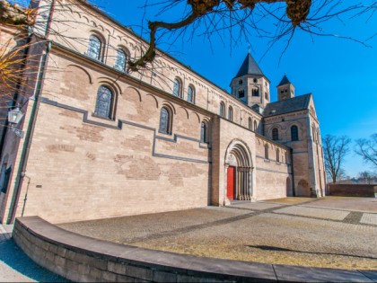 Photo: architectural monuments, museums and exhibitions, Knechtsteden Monastery, North Rhine-Westphalia