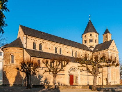 Photo: architectural monuments, museums and exhibitions, Knechtsteden Monastery, North Rhine-Westphalia