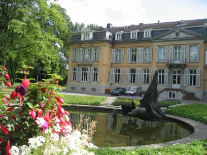 Photo: museums and exhibitions, castles, fortresses and palaces, Morsbroich Castle , North Rhine-Westphalia