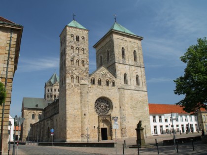 Photo: architectural monuments, St. Peter’s Cathedral, Lower Saxony